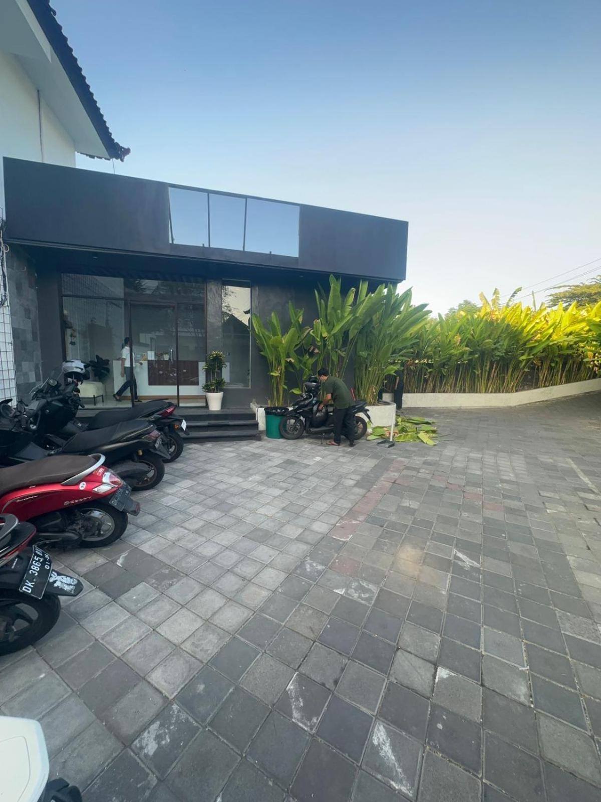 The Hita Apartement スミニャック エクステリア 写真